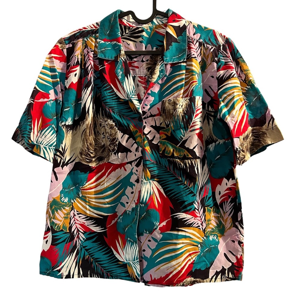 Vintage Tropical Lion Print Button Down Short Sleeve Shirt